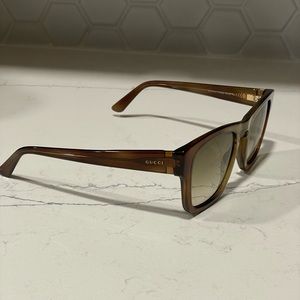 Square turtle Gucci Sunglasses